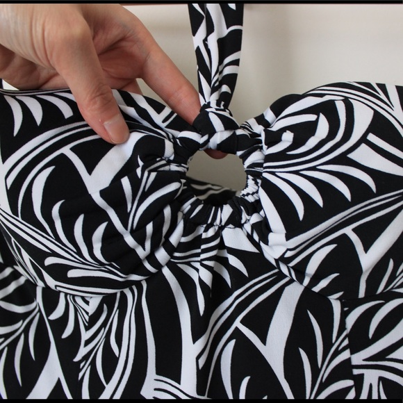 Tommy Bahama halter dress - Picture 3 of 4